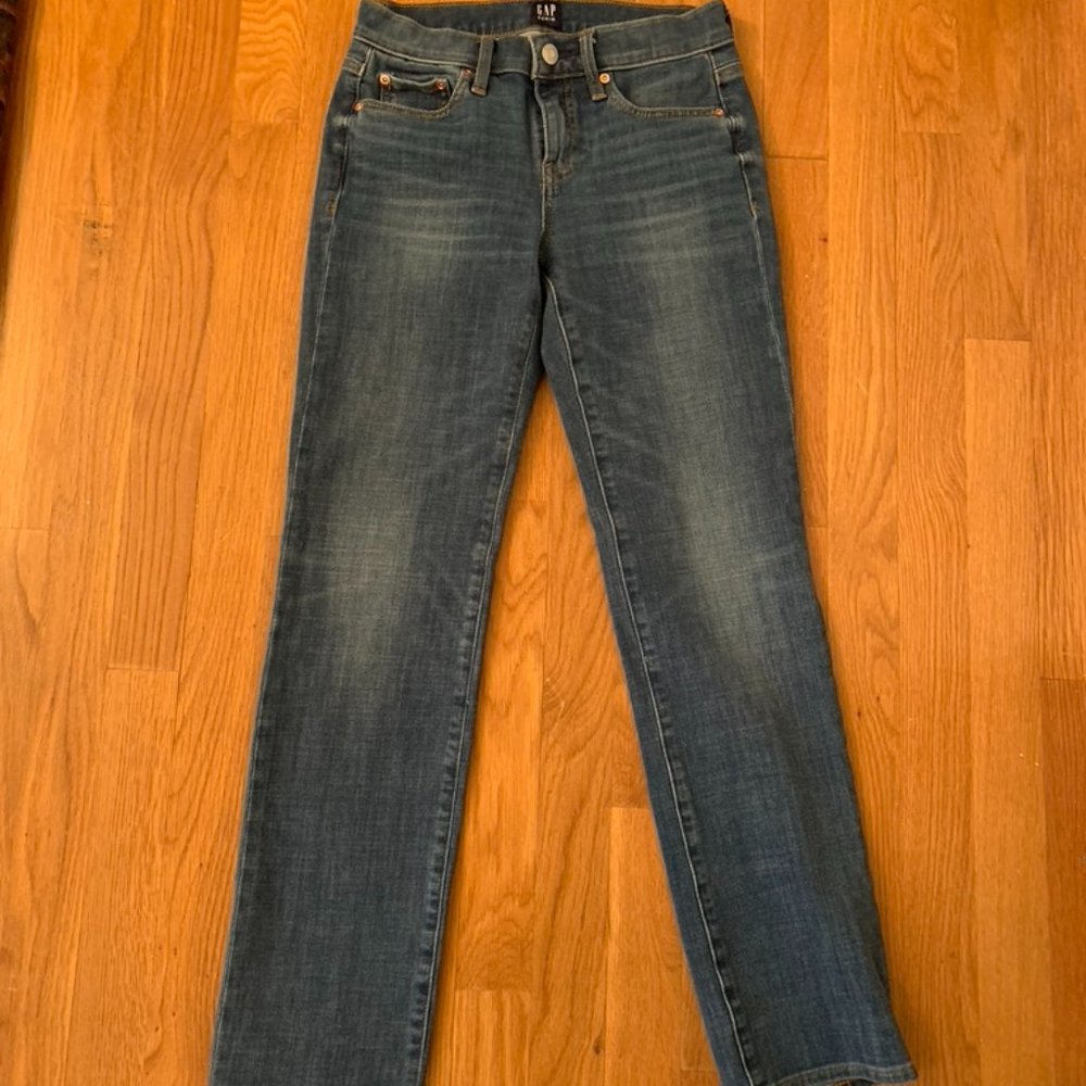 GAP Classic Straight Women's Jeans